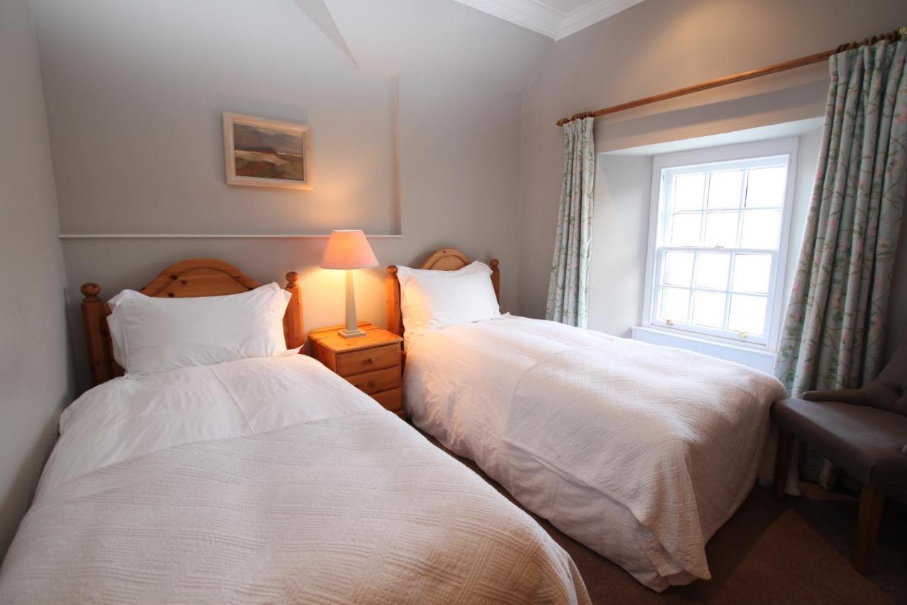 The Colonsay Hotel Isle of Colonsay 외부 사진