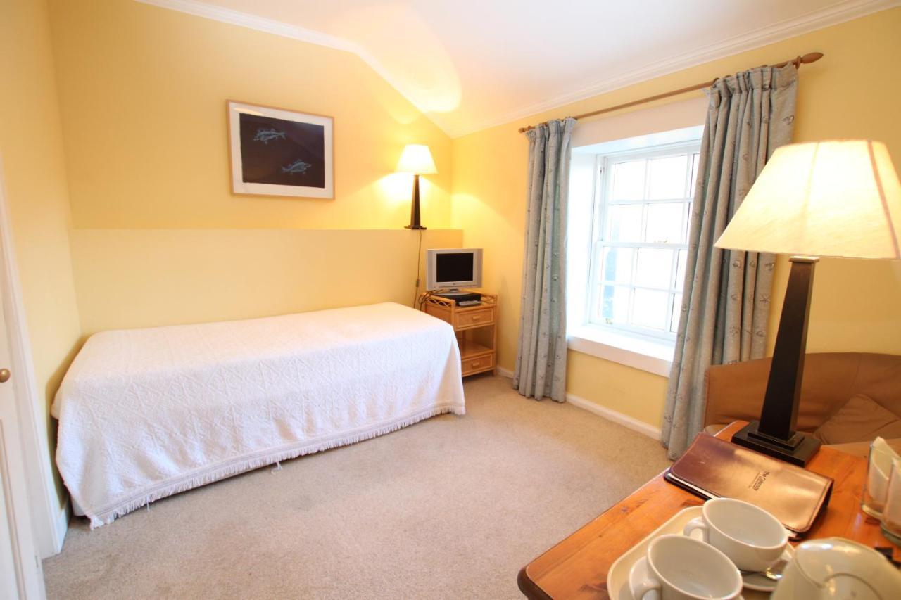 The Colonsay Hotel Isle of Colonsay 외부 사진